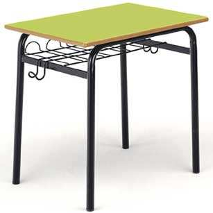 Código:100032 Ano: 2007 MESA DE PROFESOR/A Mesa auxiliar para o profesor/a. Conxunto formado por mesa e cadeira de brazos.