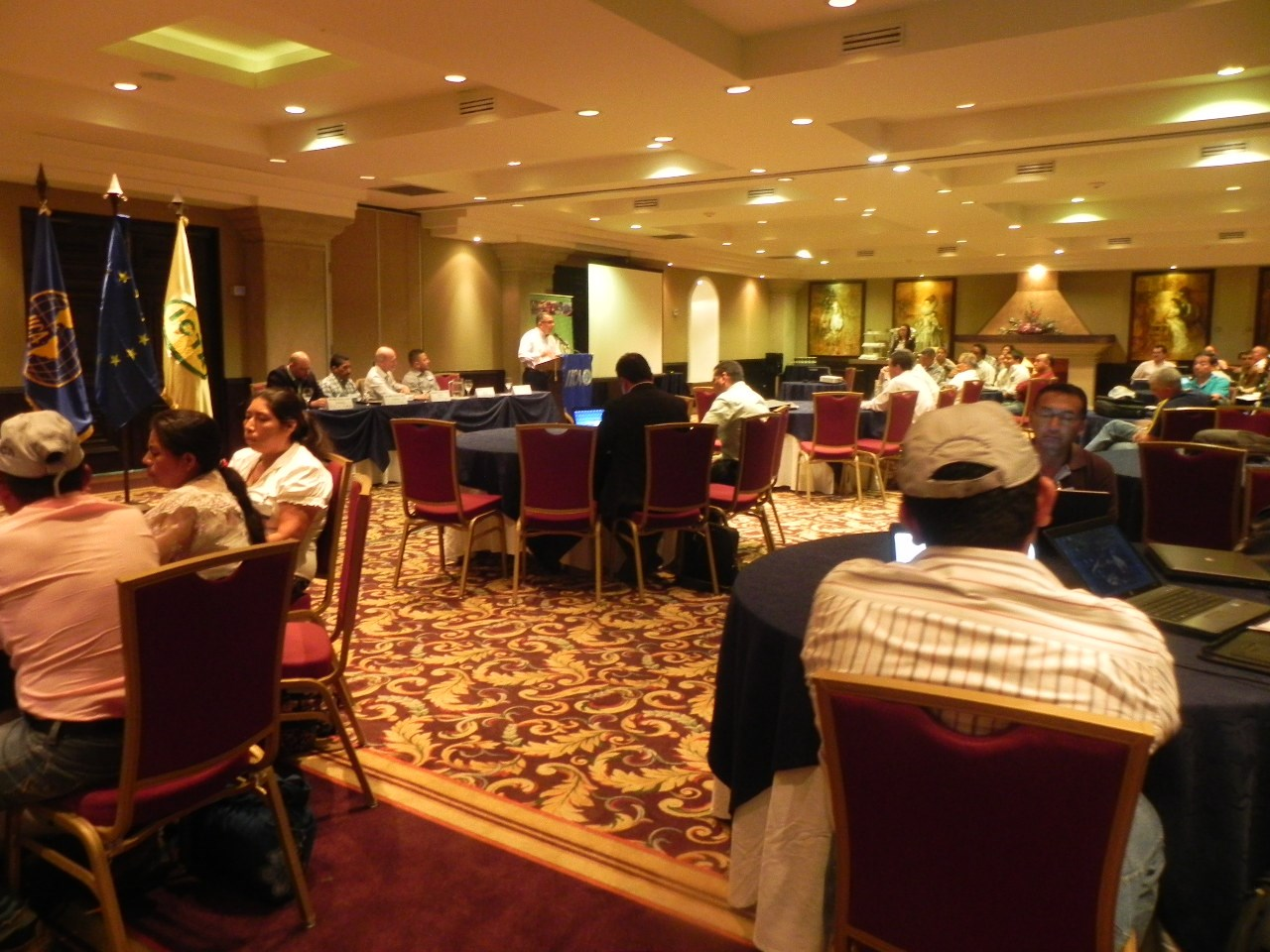 Investigadores del ICTA participan en la IV reunión centroamericana productos - cadena papa, yuca, aguacate y tomate El Programa Regional de Investigación e Innovación por Cadenas de Valor Agrícola