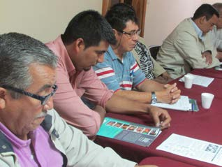 Página 24 Estrategia de Desarrollo Integral del Valle del Jiboa - El Salvador - Fortalececimiento institucional de las municipalidades y la MIJIBOA 1 Realizar talleres de discusión y sensibilización