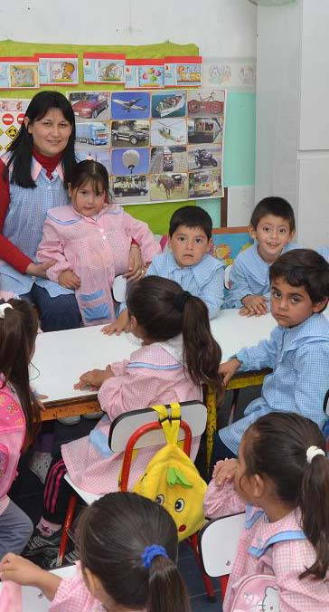 OCTUBRE 2013 ARTÍCULO 19 El Estado Nacional, las provincias y la Ciudad Autónoma de Buenos Aires tienen la obligación de universalizar los servicios educativos para los/as niños/as de cuatro (4) años
