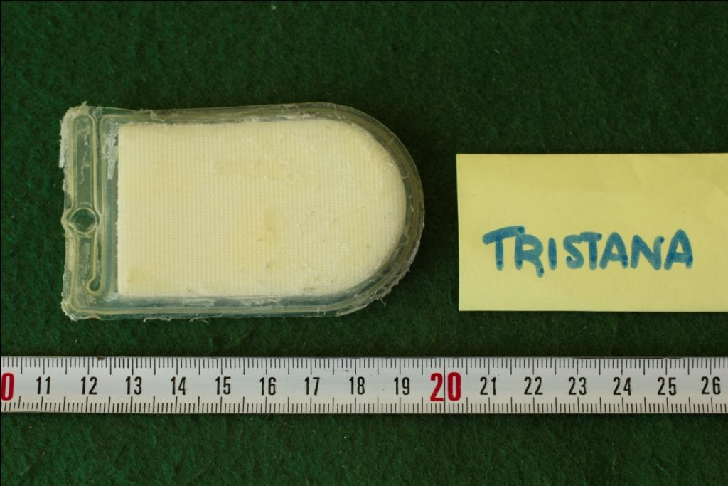 Anchura del mediopié en la plantilla (mm): 50 mm Anchura del mediopié sobre el fotopodograma (mm): 33mm Anchura talón en
