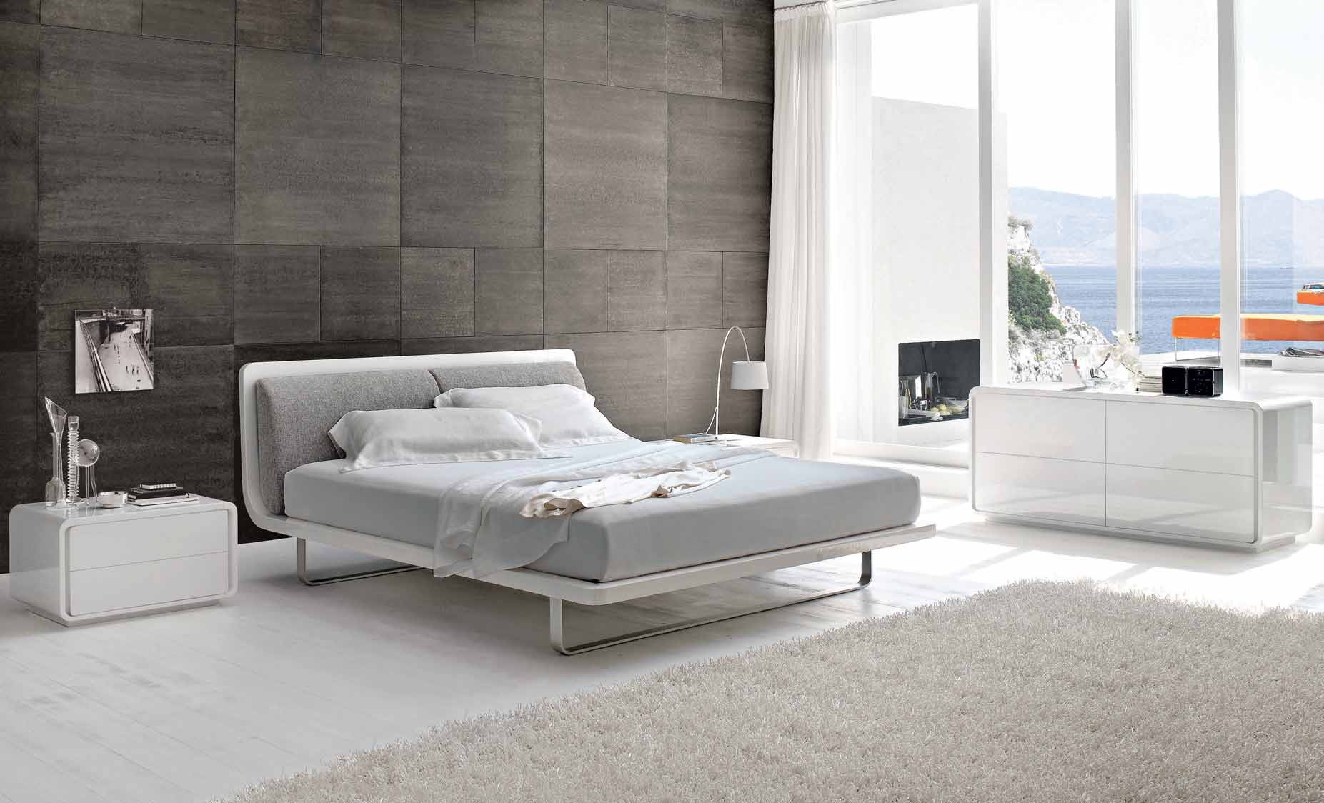 4 Letto PLAZA UP bed / cama.