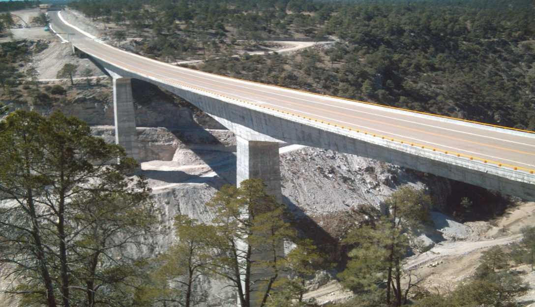 Corredor Corredor Carretera Carretera Puente Puente Tipo Tipode detrabajo Trabajo Sección Sección ::Mazatlán-Matamoros. Mazatlán-Matamoros.