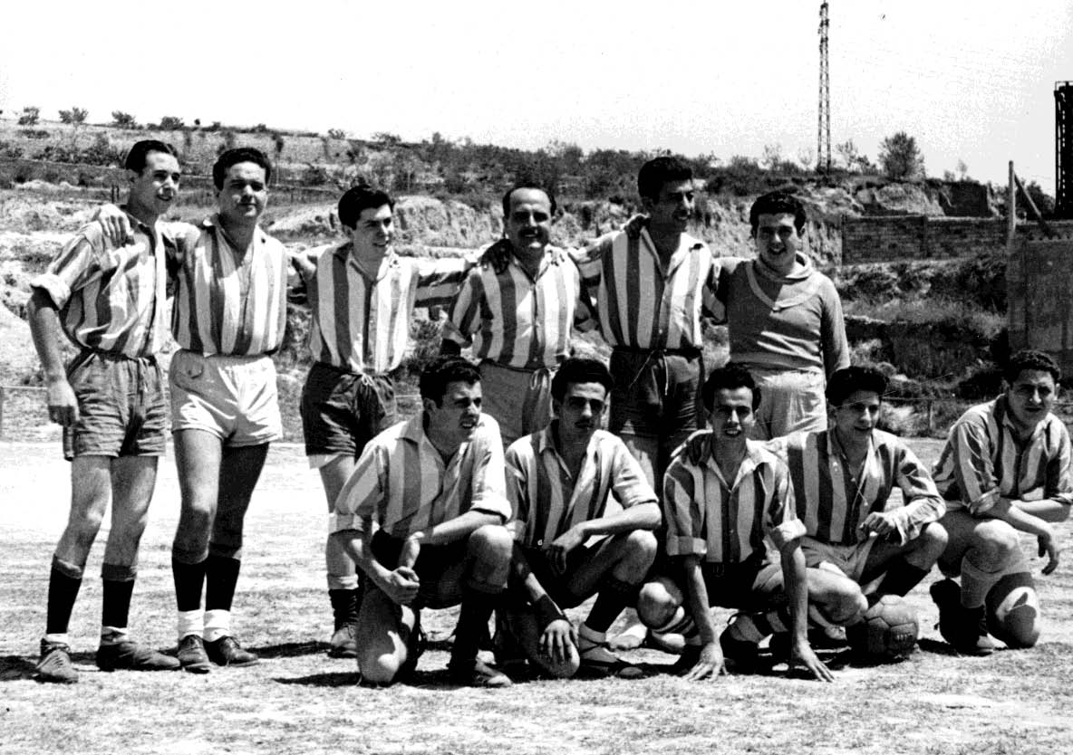 Imagen 44. Equipo de fútbol de Radio Sant Feliu. De izda. a dcha.