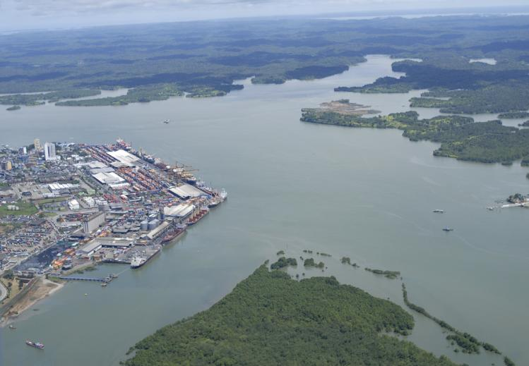 Puerto de Buenaventura (Colombia) Terminal TCBuen Determinación de obras de dragado Canal de acceso Dársena