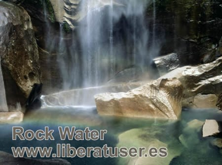 AGUA DE ROCA (Rock water, Aqua petra) Esencia de la persona exigente consigo misma y que quiere ser un ejemplo para los demás, así como de la ductilidad y flexibilidad, también puede contribuir a la