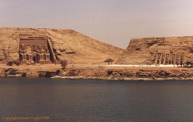 Ramses II Nefertari Vista de los