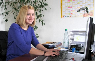 Cursos & prácticas en empresa Asiste a clases de alemán y realiza prácticas en una empresa en la región de Bremen, Alemania.