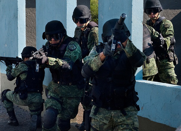 La empresa Security Tracking Devices vendió 355 millones de dólares de equipos de espionaje a las fuerzas militares de México en 2011.