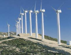 APLICACIONS DE L ENERGIA EÒLICA L energia eòlica fa referència a aquella tecnologia i aplicacions que aprofita l energia cinètica del vent per convertir-la en energia elèctrica o mecànica.