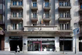 catalonia Diagonal centro Situado en el centro y en la mejor zona comercial y de servicios de la ciudad, BALMES/ DIAGONAL.