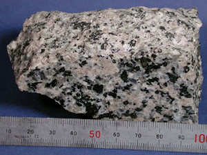 Granodiorita: roca ígnea intrusiva félsica Granodiorita joseline.
