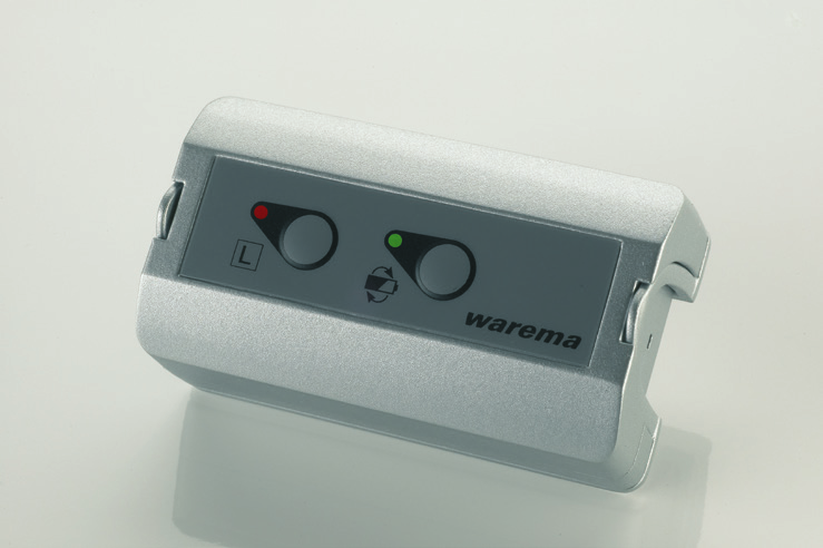 Una escena permite operar hasta 200 receptores con un único comando. Desde el WMS Emisor manual se pueden activar y desactivar las funciones automáticas de confort.