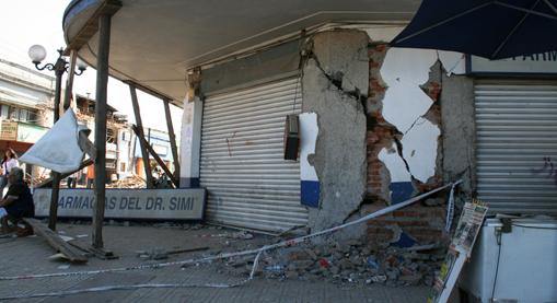 Terremoto 27F: Impacto sobre Red Asistencial 18 Servicios de Salud fueron afectados,