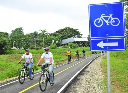 y operación de bicicletas en las vías a nivel nacional con el propósito de proteger la