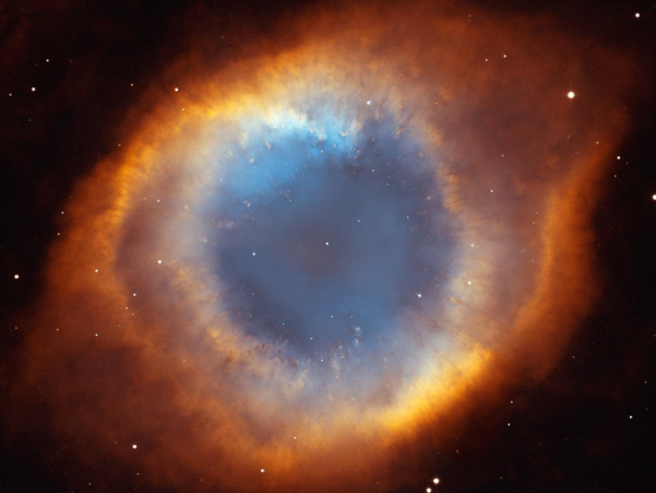 Nebulosa Planetaria Nebulosa planetaria Hélice (Hubble) 23 El material eyectado forma un cascarón de gas, que se expande por el medio