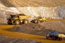 Ingresos aportados por la minería al fisco chileno cayeron a la mitad en tres años El menor precio