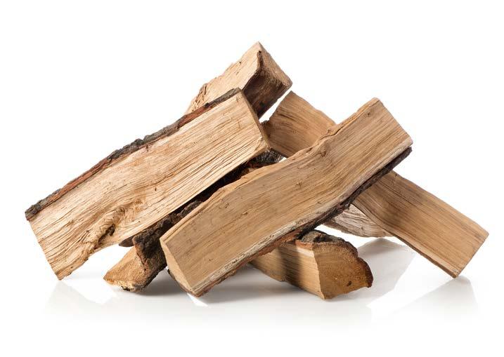 EL COMBUSTIBLE La madera es una fuente renovable de energía usada tradicionalmente en los hogares, que sigue siendo una alternativa económica y ecológica a los combustibles fósiles no renovables y