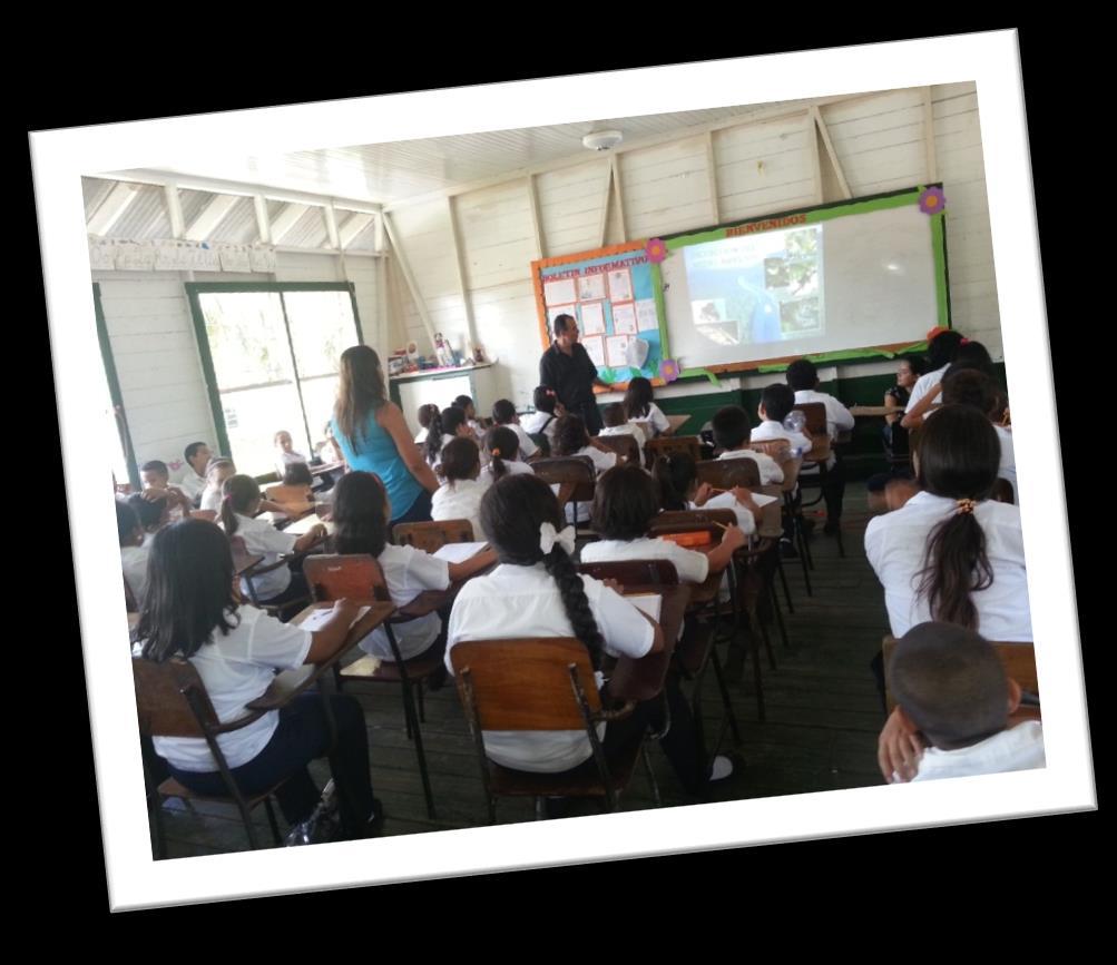 Estas sesiones educativas se desarrollan en los diferentes Centros Educativos del municipio de La