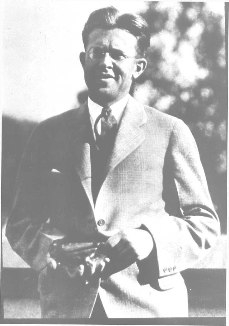 1930 Ernest Lawrence inventa el primer