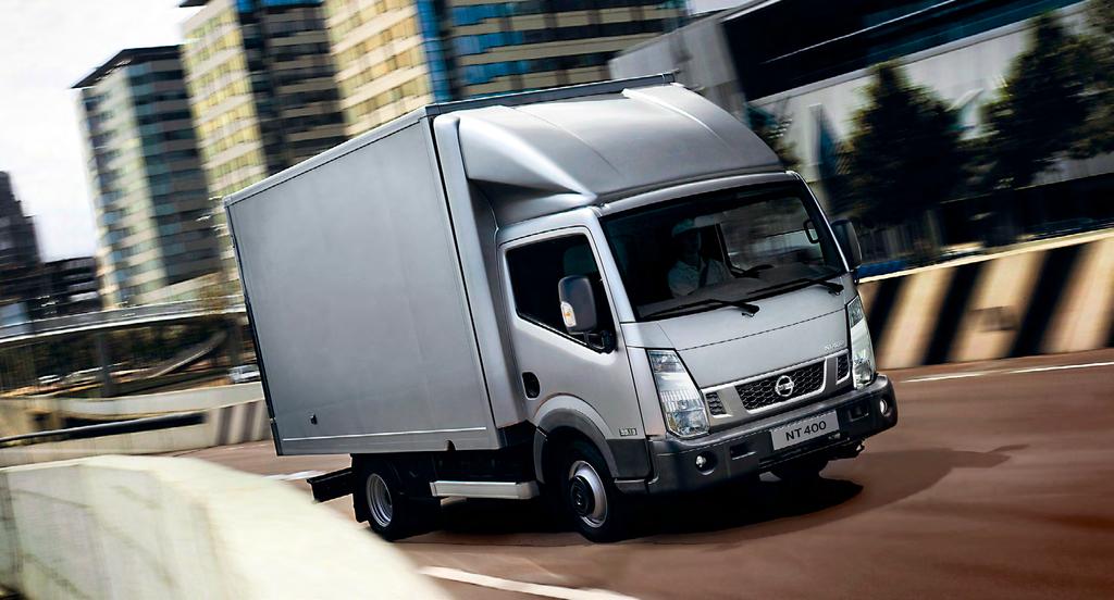 VEHÍCULOS INDUSTRIALES MÁS CARGA, MÁS MANIOBRABILIDAD Los modelos de cabina sobre motor Nissan ofrecen soluciones que proporcionan mayor longitud de carga para una misma longitud total.