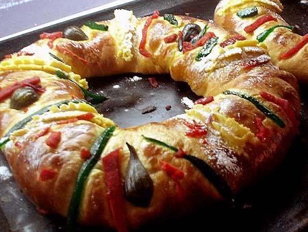 la Rosca de Reyes Three Kings Bread Es un pan
