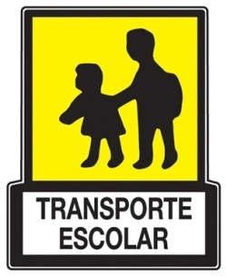 TEMA 8 TRANSPORTE ESCOLAR Y DE MENORES 3.2.- INSPECCIÓN TÉCNICA DE VEHÍCULO Para la realización de los servicios de transporte escolar y de menores (cualquiera de los incluidos en el apartado 1.