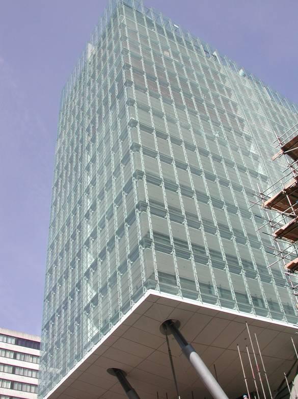 Ejemplo práctico: Edificio residencial de 19 plantas en Deansgate, Manchester, Reino Unido No 1 de Deansgate es el edificio residencial más alto del Reino Unido desde la década de los 70.