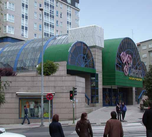 Vigo. Centro de Ocio EL PUERTO. A Coruña. Centro Comercial CUATRO CAMINOS.