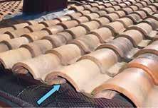 entre las tejas y el soporte y que aparezcan condensaciones y humedades. Es muy importante destacar que la microventilación es independiente de la ventilación de la propia cubierta en su conjunto.