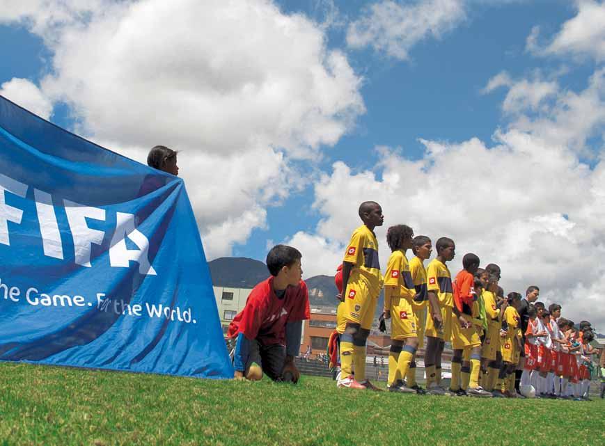 En el marco de los preparativos del Mundial sub-20 en Colombia, la FIFA organizó en Bogotá un festival de fútbol para niños.