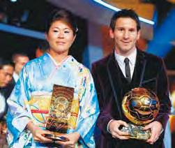 En el apartado masculino, el argentino Lionel Messi se hizo por tercera vez consecutiva con el preciado título; por su parte, la nipona Homare Sawa ganó por vez primera el premio.