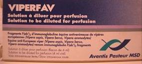 Suero antiofídico (medicamento extranjero) Presentación: Viperfav viales de 4 ml Conservación en nevera. Administración: EV. Diluir los 4 ml de suero en 100 ml de SF.