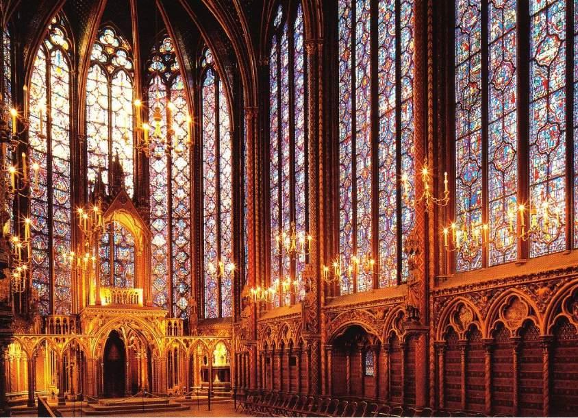 Arquitectura Gótica: fusión de la luz y color, en las vidrieras Luz coloreada y cambiante Muchos teorizaron sobre el simbolismo de