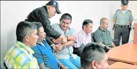 diciembre el sometimiento a la justicia de unos 450 integrantes del llamado Ejército Revolucionario Popular Antisubversivo de Colombia (Erpac), la banda criminal más poderosa de esa región del país.