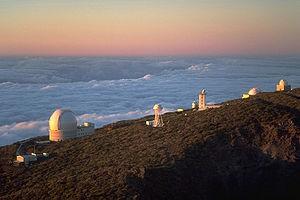 1.- El cielo de Canarias un recurso didáctico El cielo de Canarias es muy valorado por la comunidad científica que observa el universo, en tanto en cuanto tiene unas condiciones óptimas para observar