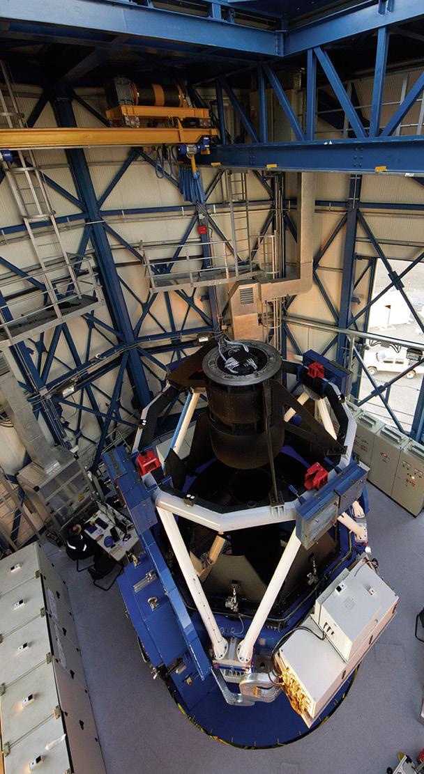 APEX Nuevas metas en la astronomía submilimétrica El Atacama Pathfinder Experiment (APEX), es un telescopio de 12 metros de diámetro operado por ESO en uno de los sitios más altos para la observación