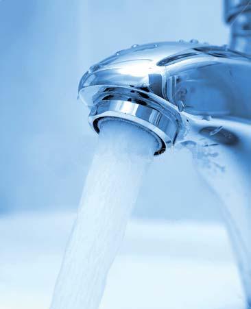calcio. La ducha y al servicio del agua elbaño Sin olor a cloro, el agua de la central es saludable y sin impurezas.