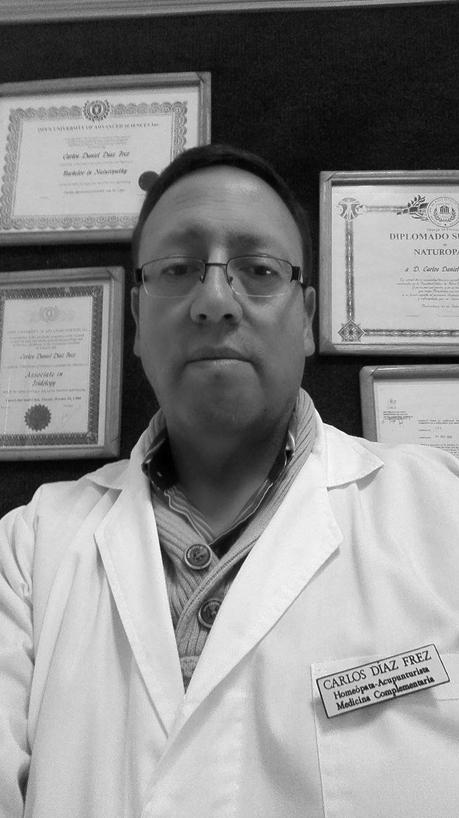 Mi nombre es Carlos Díaz Docente del módulo: Iridología - Licenciado en Naturopatia desde año 2000.