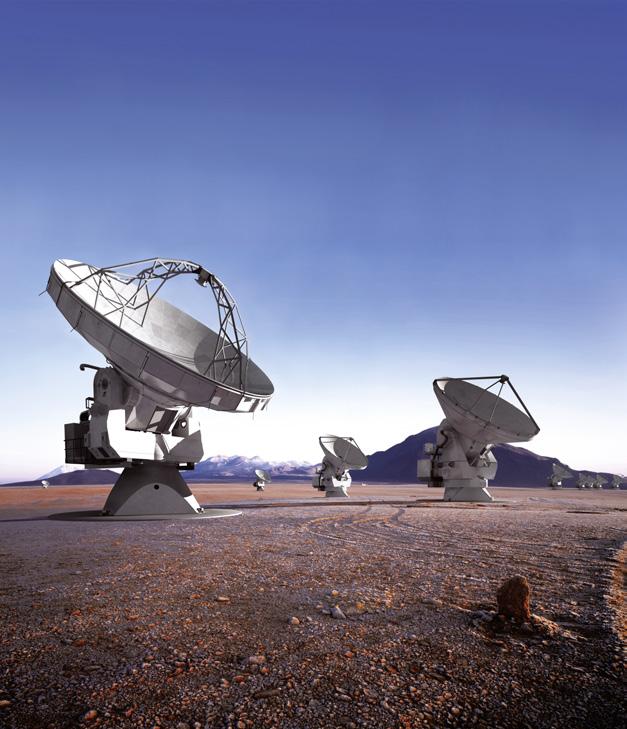 ESO es también el punto de encuentro de la participación europea en el radiotelescopio ALMA (Atacama Large Millimeter/submillimeter Array), una colaboración mundial entre Europa, Norteamérica, Asia