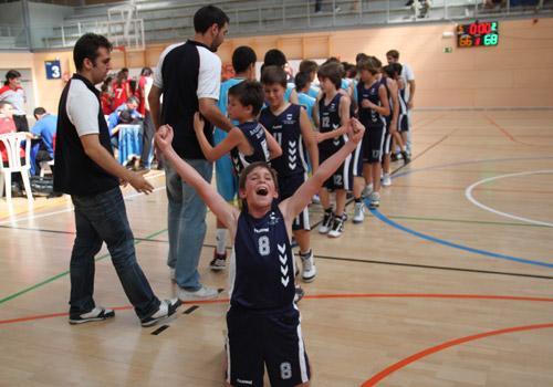 200 niños participaron en las finales y en las numerosas actividades paralelas, como los encuentros de Babybasket y el Programa Plaza 2014, impulsado por la Federación Española para promocionar el