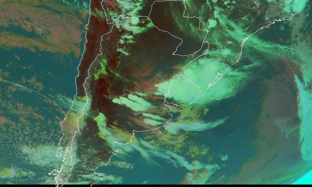 Tiempo Severo sobre el Centro de Argentina GOES - 19 de noviembre de 2002 1939 UTC Sc Nubes