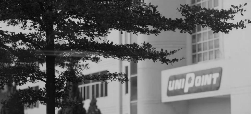 Unipoint Unipoint es uno de los fabricantes más grandes del mundo de motores de arranque y alternadores. Fundada en 1972, Unipoint tiene varias fábricas de producción en Asia.