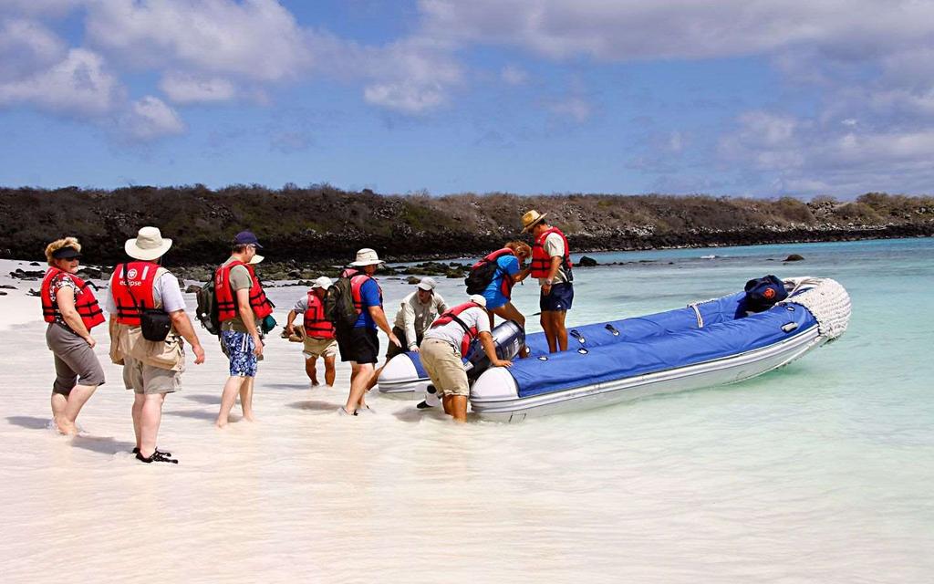 Islas Galápagos Desembarques mojados en las playas