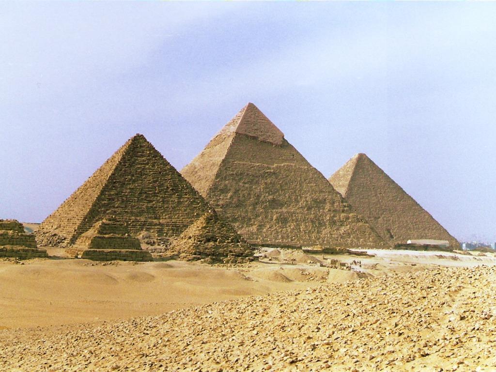 Las dimensiones de la Gran Pirámide encierran un gran conocimiento La base simboliza al