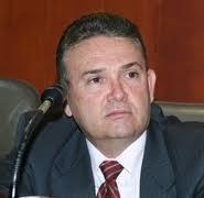 CARLOS EMIRO BARRIGA Partido Político: Conservador Senado: 2002-2014 Comisión: Segunda de Senado Votos: 42.