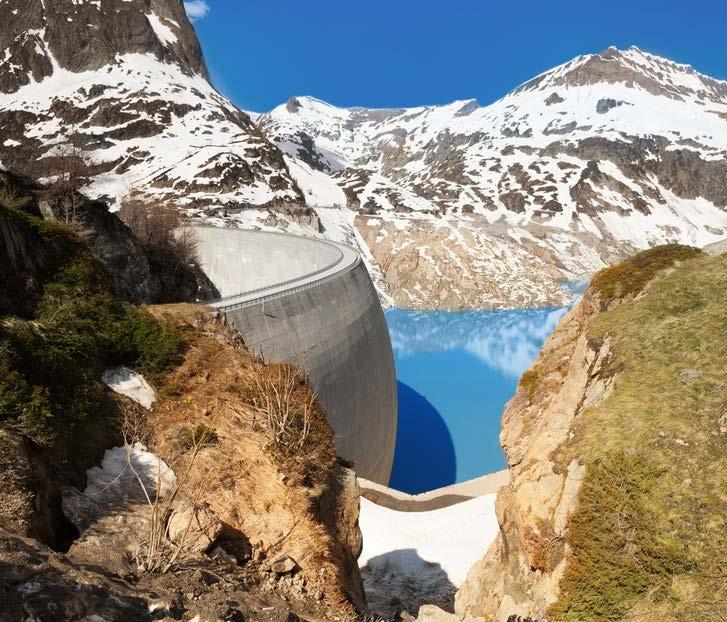 3 PRESAS En Suiza hay algunas presas naturales que se usan para generar electricidad. Naturalmente, la naturaleza no es siempre tan complaciente.