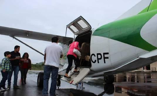 TRANSPORTE MULTIMIDAL Es un servicio aéreo subsidiado por el Gobierno Nacional mediante la suscripción de Convenios Institucionales entre (ECOREA Y MIDENA) y (ECORAE Y TAME AMAZONÍA).