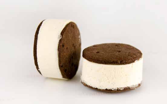 /barqueta Galleta choco con helado biscuit Se puede presentar con baño de chocolate