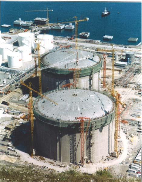 - INTRODUCCION El proyecto Bahía de Bizkaia consistió en la construcción de una planta de regasificación (Bahía de Bizkaia Gas) de gas natural licuado y se completó con una planta de energía